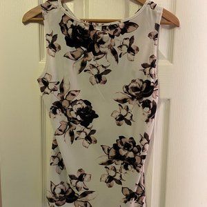 INC - sleeveless top  - size medium
